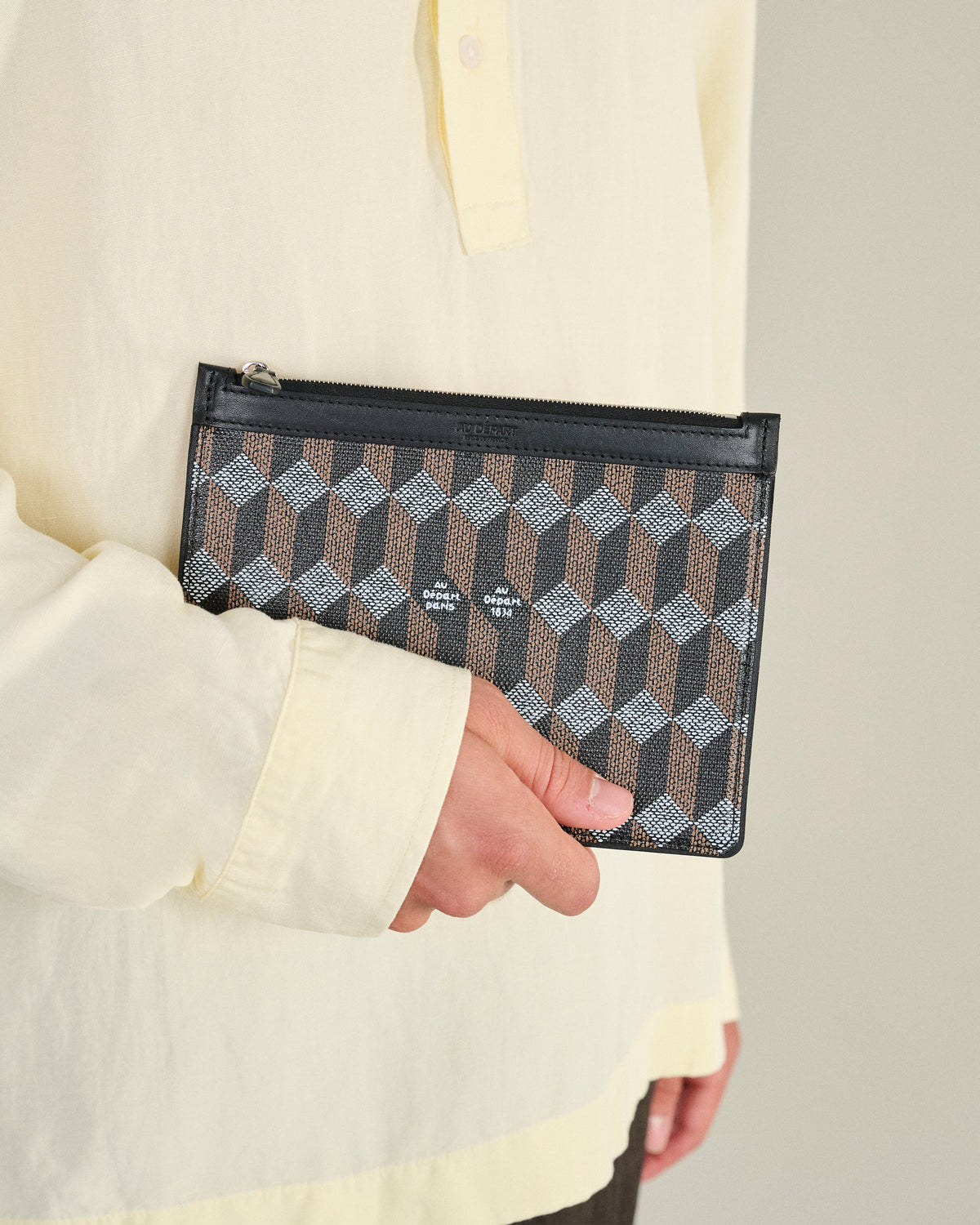 Pochette 19