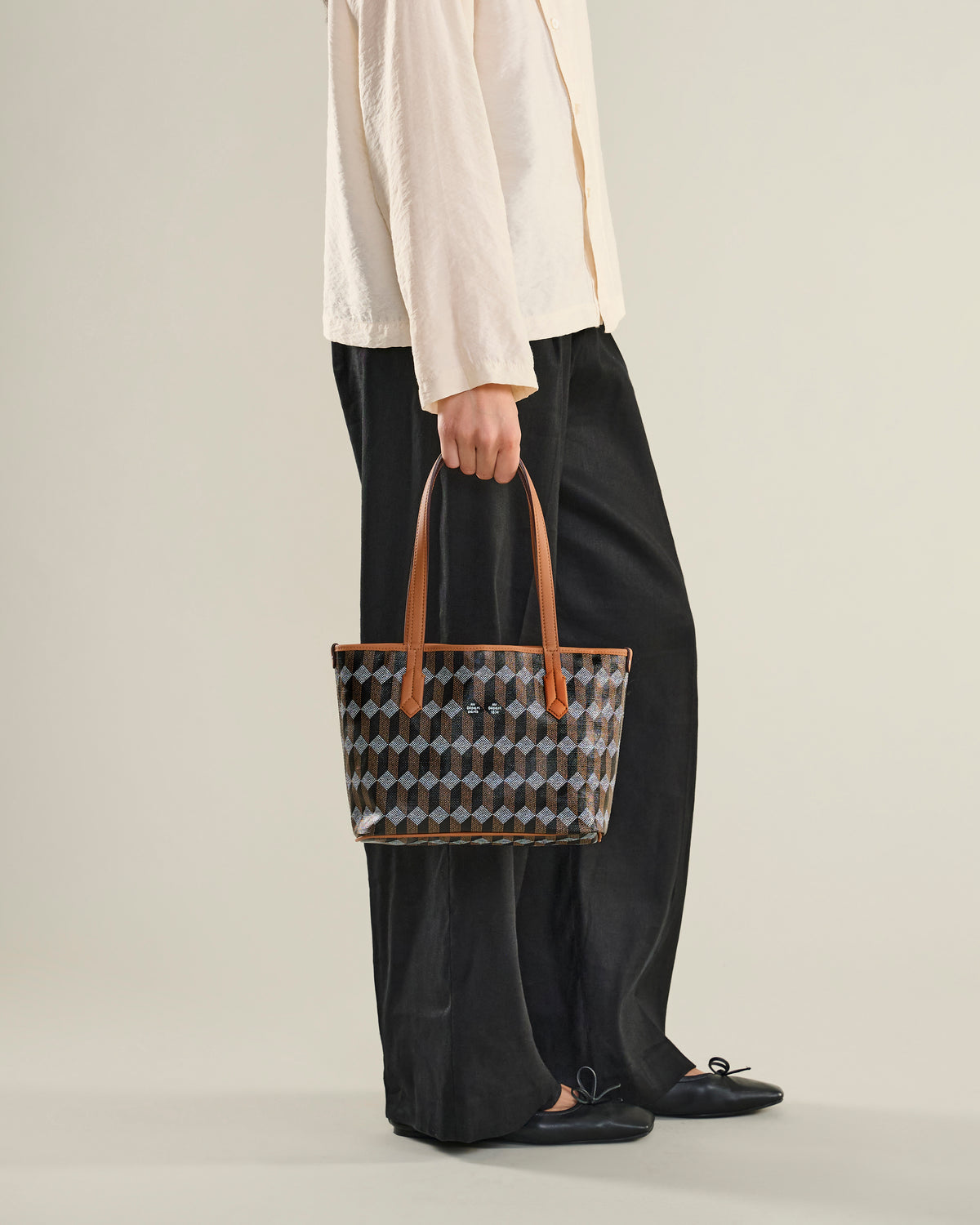 Tote No. 28