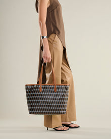 Tote No. 47