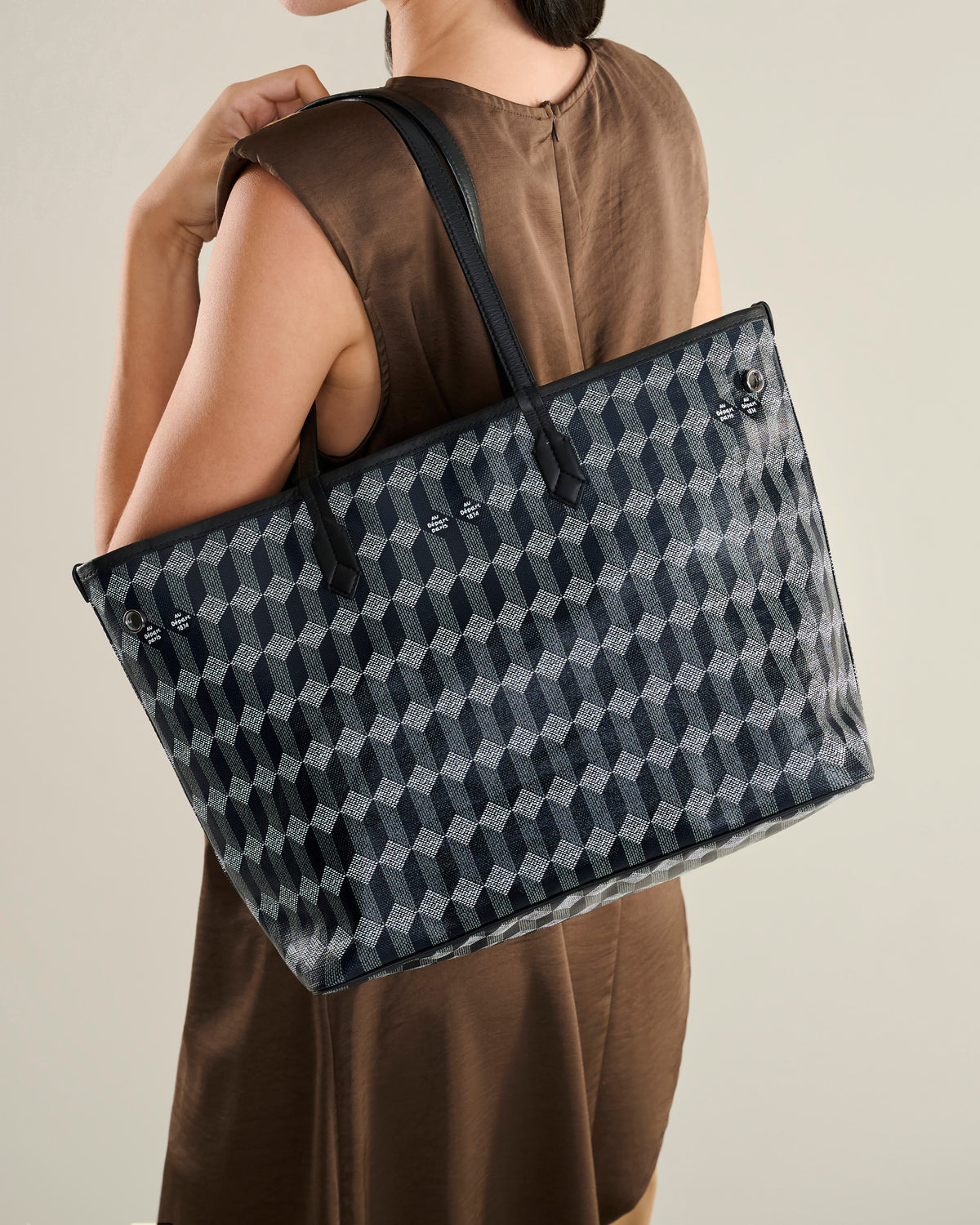 Tote No. 47