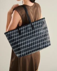 Tote No. 47